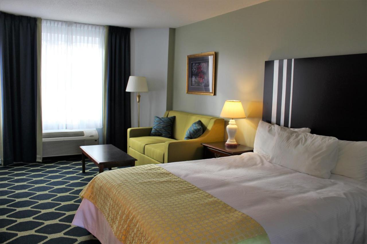 Auberge Gisele'S Inn บัดเดค ภายนอก รูปภาพ